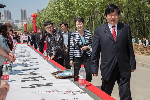 http://www.haue.edu.cn/_mediafile/haue2015/2018/04/20/mdiyebm5a2.jpg